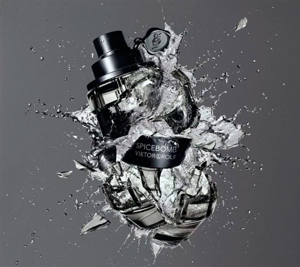 Spicebomb, la granada de mano de Viktor & Rolf