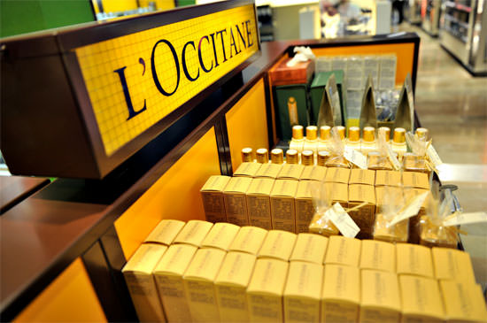 interior tienda de L'Occitane