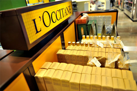 interior tienda de L'Occitane