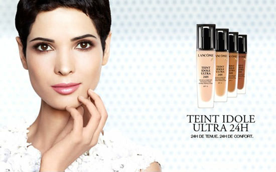 modelo Teint Idole Ultra 24H de Lancôme