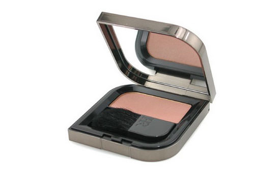 colorete Wanted Blush, tono Glowing Sand de Helena Rubinstein