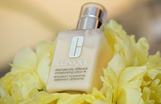 Nueva Clinique Dramatically Different Moisturizing Lotion +