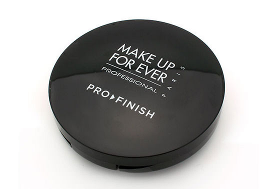 base de maquillaje compacta