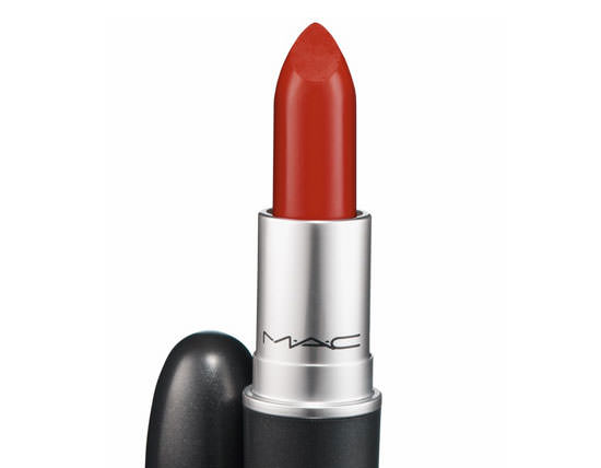 detalle labial Russian Red