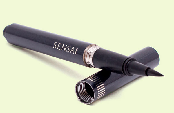 Liquid Eyeliner de Sensai