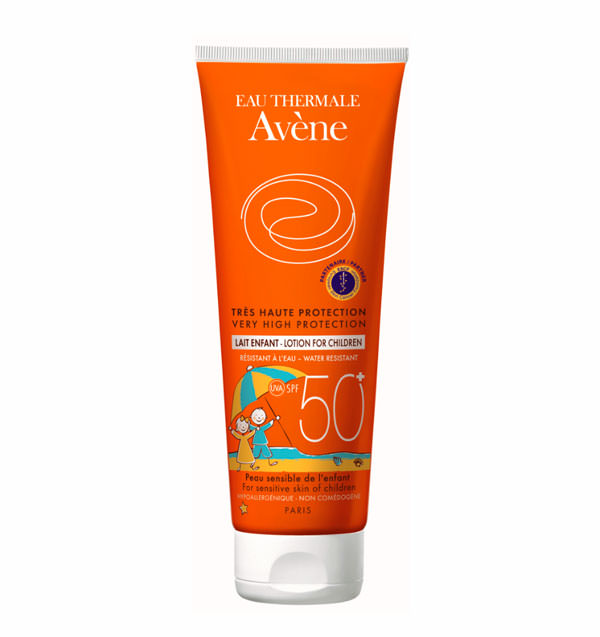 solares para niños con SPF50+ de Avène