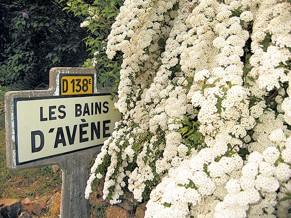 cartel baños de Avène