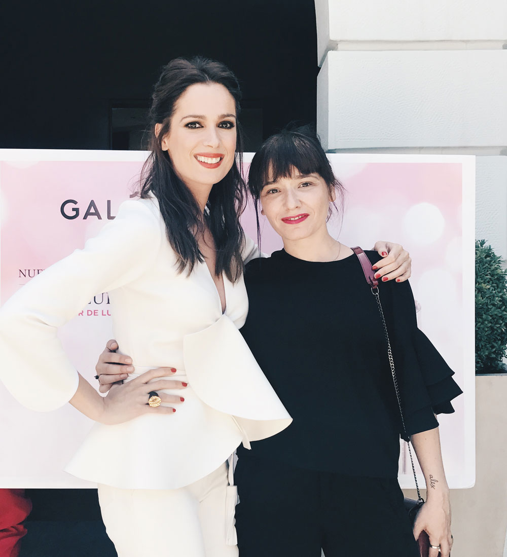 Mar Saura y Arantza en el evento de Galénic