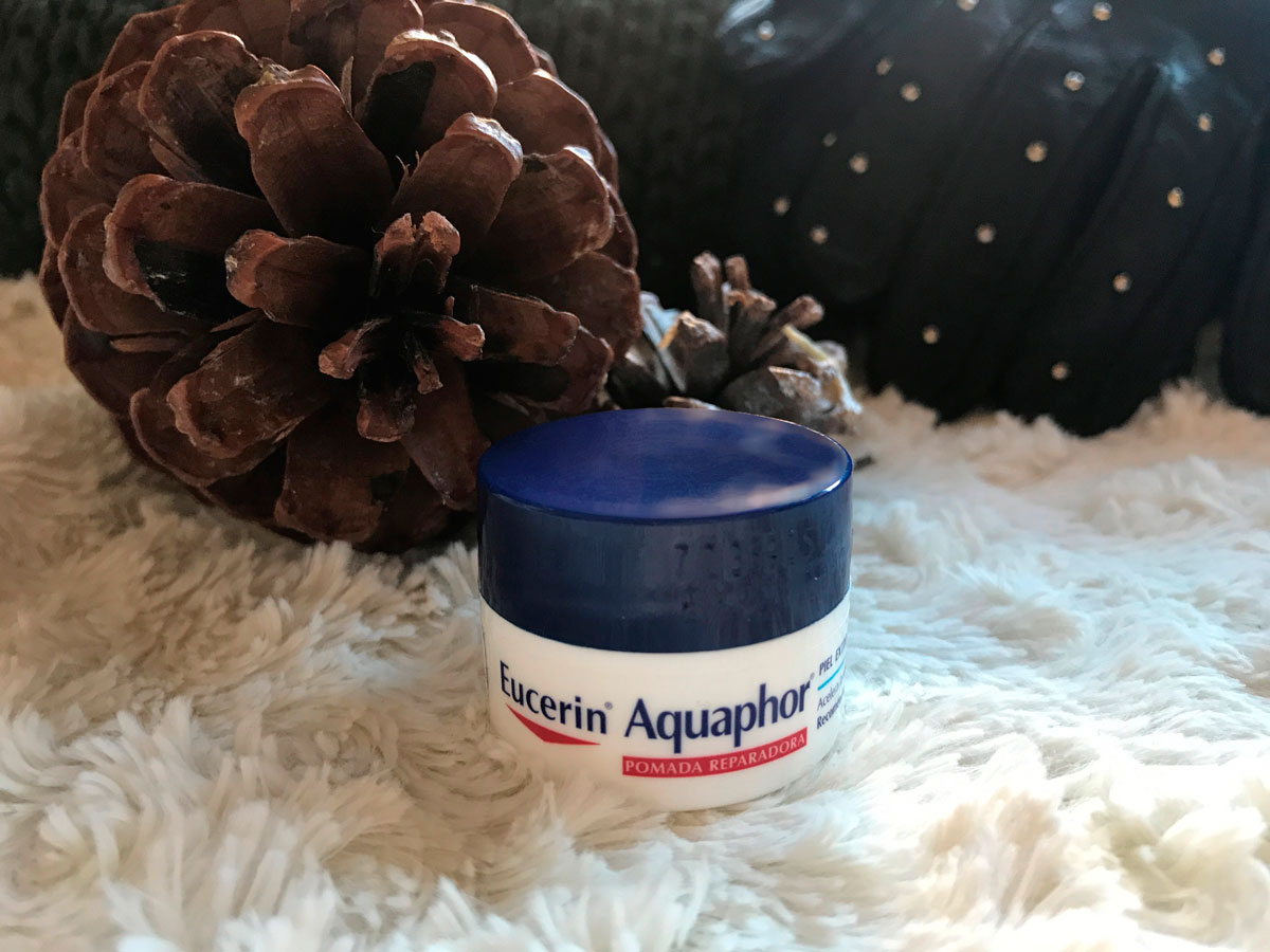 Detalle pomada reparadora Aquaphor de Eucerin